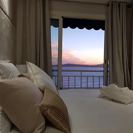 Unique 4 Bedroom Apartment Plage Mala Lejlighed Cap-d'Ail